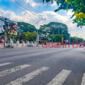 Land for sale on Nguyen Sinh Sac Street, Ward 1, Sa Dec, Dong Thap. 340m2, Red Book title deed, South facing. Price 14.2 billion VND. _0