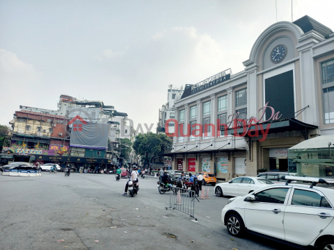 Selling Hang Da Market House, Hoan Kiem, Hanoi - 4 floors 42m2 center - Price slightly 8 billion _0