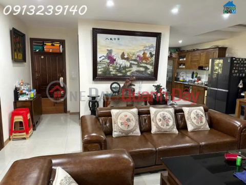 Tôi ( Chính chủ) cần bán căn hộ tại Chung cư 25 Lạc Trung, phường Vĩnh Tuy, DT 156m2, giá 80tr/m2 _0