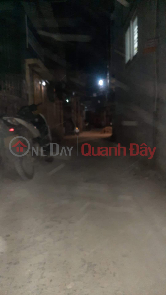 Property Search Vietnam | OneDay | Residential, Sales Listings | Ha Tri house, Ba Trieu Ha Dong street, 45m2, 3 floors, 3.2m frontage, price is slightly more than 3 billion, cars are parked at the house,