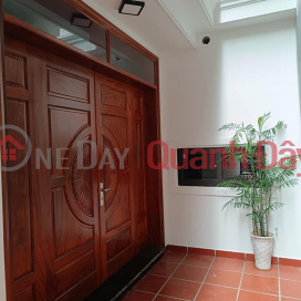 Selling house in Tram, Vinh Tuy, 30m, 5 new floors, private alley, 15m by car, more than 3 billion. _0