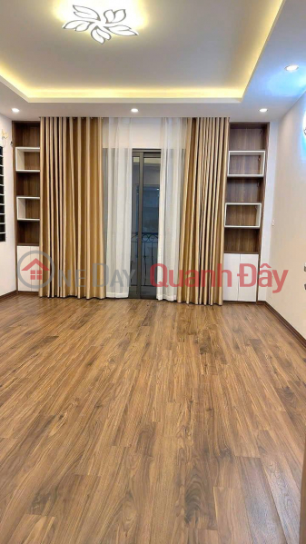 Property Search Vietnam | OneDay | Residential, Sales Listings, HOUSE FOR SALE FOR CAR BUSINESS ON TON DUC THANG STREET, 32M2, 5 FLOORS, 4.6M FRONTAGE, ASKING PRICE 9.3 BILLION, CORNER LOT, FOR COFFEE SHOP BUSINESS