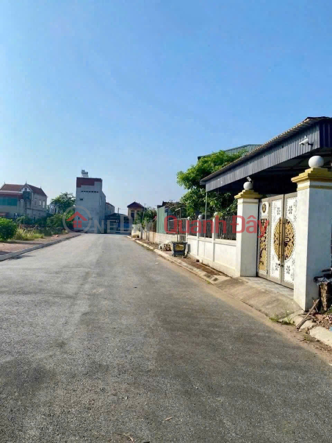 Tôi CC bán 150m đất thị trấn Văn Giang, Hưng Yên. MT quyền lực 8.3m. Ô tô tránh. Chỉ 5.8 tỷ _0