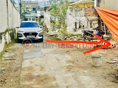 Land for sale in a small alley accessible by car on Nguyen Chanh Street - NEAR THE BEACH _0