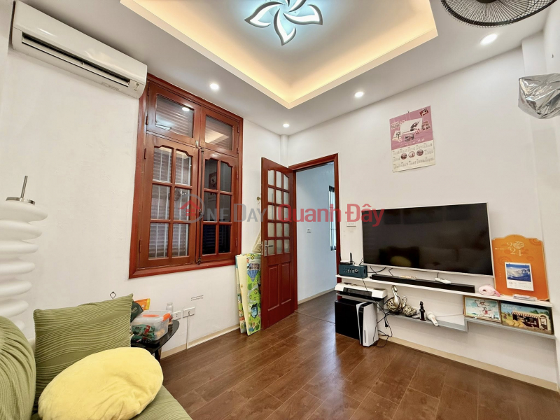 Property Search Vietnam | OneDay | Residential, Sales Listings, House for sale on Le Dai Hanh street, 25m2, 5 floors, 3 bedrooms, 3.3m frontage, price slightly over 8 billion VND, wide and airy alley.