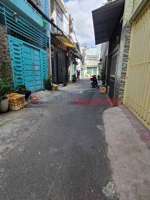 House for sale in Alley 3-Wheel Ly Tue Street, Tan Phu, Area 4x15m, 3 Floors, Price 5.5 Billion. _0