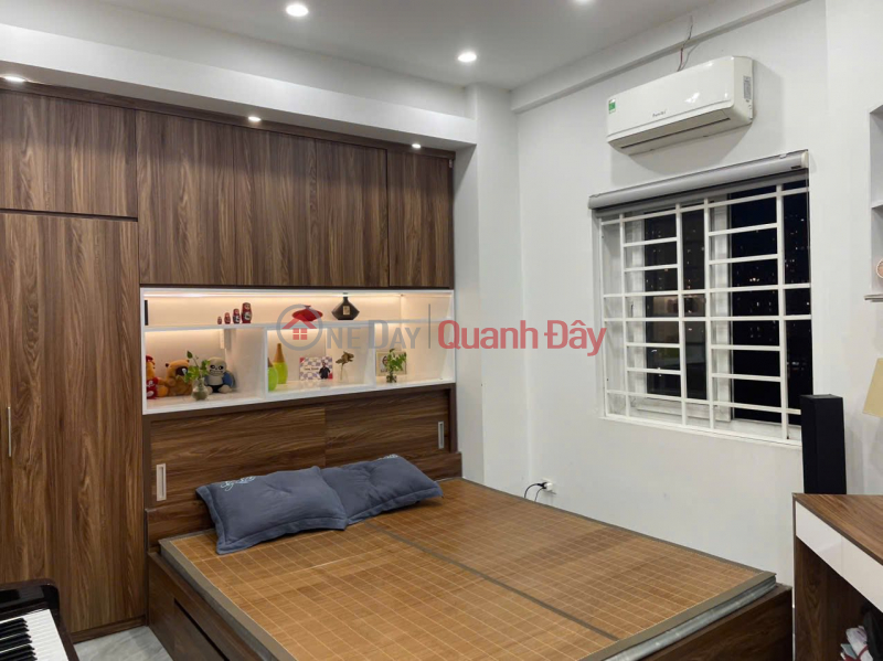 đ 5.75 Billion | Building N2 Hoang Minh Giam 59m2 2 bedrooms 2 bathrooms Full new furniture, 5.75 billion