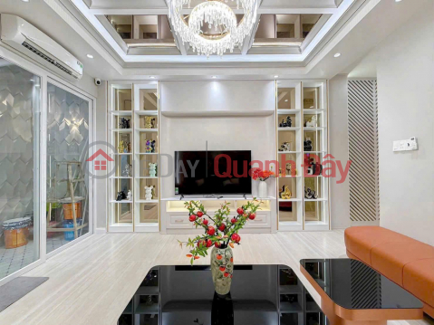 PRICE REDUCED BY 2 BILLION VND, TOWNHOUSE NEXT TO VIMCOM, 5 FLOORS, WITH ELEVATOR, FULLY FURNISHED WITH HIGH-END INTERIORS. _0