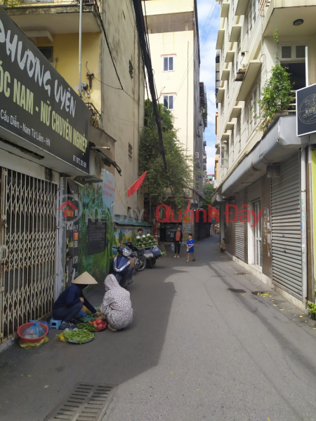 Ho Tung Mau, 7-seat car lane through the house, 5 floors, 6.33 billion Sales Listings