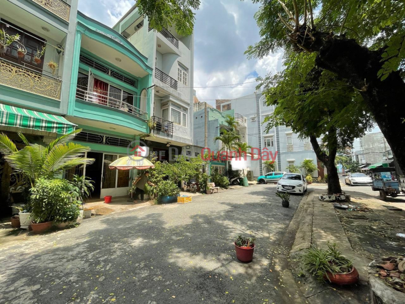 4-storey townhouse in Do Nhuan car alley - 4.2m wide - 10.2 billion Sales Listings