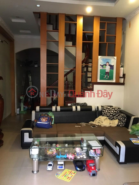House for sale with 3 floors on the street in Ngoc Chau ward _0