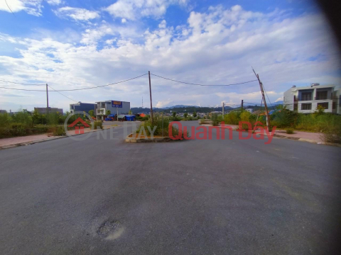 Owner needs to quickly sell a beautiful plot of land in Bac Lenh ward, Lao Cai city _0