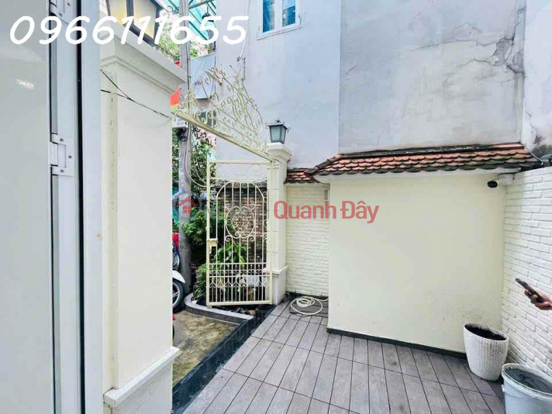 BÁN NHÀ CỐNG QUỲNH- P.NGUYỄN CƯ TRINH - SÁT MẶT TIỀN- 5 TẦNG - 3 PHÒNG NGỦ- NỞ HẬU ĐẸP FULL NỘI THẤT - 40M2 Niêm yết bán