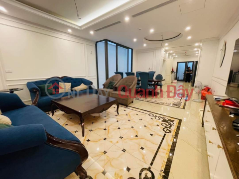 House for sale urgently at Hoang Quoc Viet Hanoi next to street front, large sidewalk, area 100m2 6 floors, only 23 billion Contact 0918086689 _0