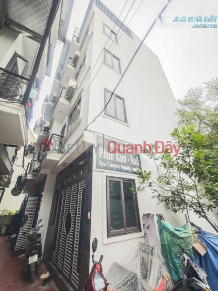 House for sale on Trinh Van Bo, car parking at the door, area 31m2, 5 floors, price only 6.8 billion Sales Listings