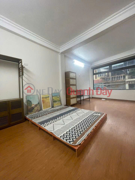 đ 15 Billion | Owner selling - Located on Yen Lac street, Hai Ba Trung district, beautiful house, 34m2, 4.5 floors, 5.5m frontage - bustling business area.