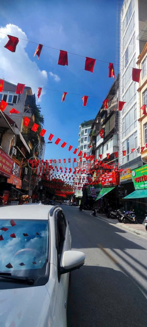 MẶT PHỐ CỔ PHỐ HÀNG THAN – 10 TẦNG – THANG MÁY – SỔ RIÊNG FULL THỔ CƯ,1 SỔ 1 CHỦ 
DIỆN TÍCH 90M TÒA NHÀ 10 _0