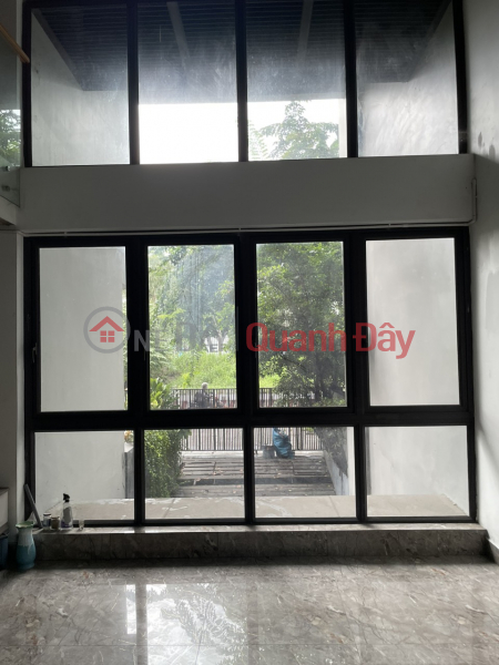 OWNER NEEDS TO SELL URGENTLY IN HALF A MONTH COMMERCIAL TOWNHOUSE ON DONG VAN CONG STREET | Vietnam, Sales ₫ 30 Billion