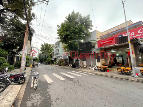 Mặt Tiền KD Ngang 6.1m - Đường Lê Niệm - Quận Tân Phú _0