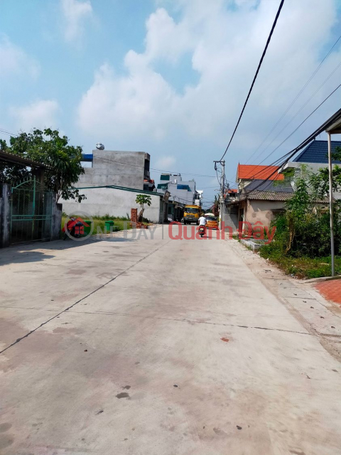 The land is located on the main road (thao-8566466317)_0