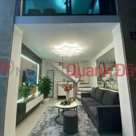 5-FLOOR HOUSE FOR SALE IN DAN COMMUNE, DONG DA DISTRICT Area: 20M2 5 FLOORS 3 BEDROOM PRICE: 2.75 BILLION OWNER LEAVES ALL FUN INTERIOR _0