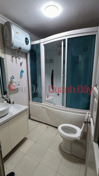 CỰC HIẾM-Phố Hoàng Ngân Ôtô tránh,KD đỉnh 78m 4Tầng, MT 4.1m 25 Tỷ,Cách Phố 10m Việt Nam | Bán | đ 25 tỷ