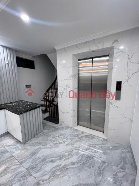 đ 23 Million/ month House for rent on Cu Chinh Lan Street, 6 floors x 45m2, open floor