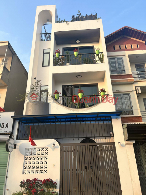 Beautiful Thach Ban house 90m x 4 floors, 5.5m frontage, sidewalk, rear hatch, car parking day and night _0