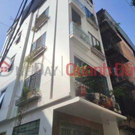 House for sale on Pham Van Dong, 65m2, 5 floors, divided into lots, corner lot with 3 sides of car-avoiding alley - 19 billion _0