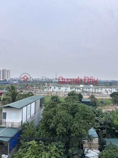 đ 16.8 Billion | Beautiful house in Ngoc Lam, 70m x 5 floors, business, sidewalk, cars avoid