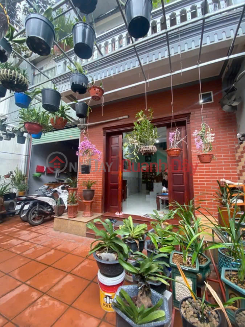 BEAUTIFUL SOLIDLY BUILT RESIDENTIAL HOUSE FOR SALE Nguyen Van Linh Street 110m2 X3 floors, 6.5m frontage, 15.5 billion Long Bien. _0