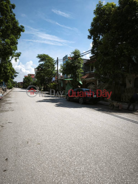 SUPER PRODUCT CORNER LOT EXPANDING BACK - CENTER OF THUAN THANH TOWN - VERY GOOD PRICE! _0