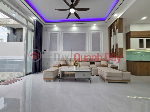 BÁN NHÀ MỚI 100%, 106M2, 1 TRỆT 1 LẦU, 3 PN + NỘI THẤT, SẴN SỔ TẠI ĐỨC HÒA, LONG AN _0