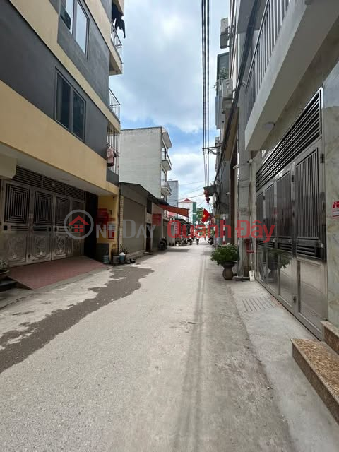 GIẢM 500 TRIỆU – CHỈ CÒN 7,9 TỶ
PHÚ DIỄN – BẮC TỪ LIÊM 40M² – NHÀ MỚI – 1 NHÀ RA Ô TÔ TRÁNH _0