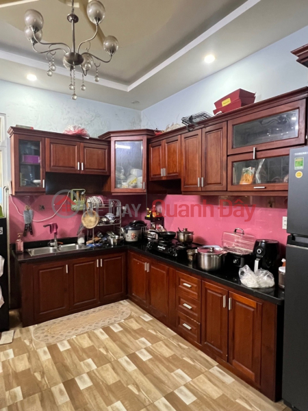 Property Search Vietnam | OneDay | Residential Sales Listings | [L2449] House near Senturia Vườn Lài, 9m wide road, price 8.x billion VND.