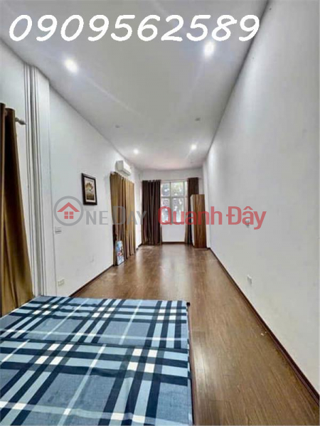 Second floor for rent. Address: No. 35, Trung Ta Alley, Kham Thien Street, Tho Quan Ward. Rental Listings