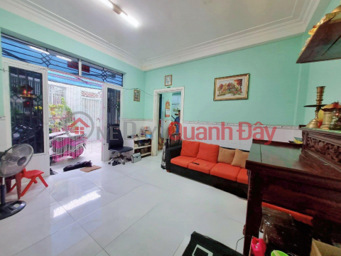 Bán nhà shr 62m2 2tang mũi tàu Cộng Hoà - Trường Chinh, nở hậu tài Lộc - 5 tỷ nhỉnh 0932030061 _0