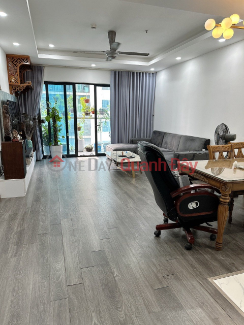 2 bedrooms, area 92m2, price 5.6 billion - Southeast BC - Golden Land - 275 Nguyen Trai _0