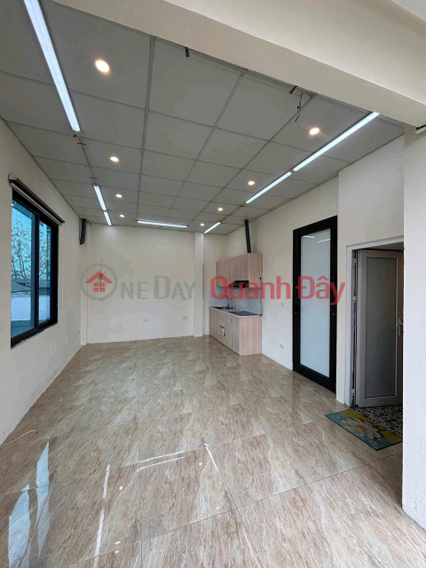 Renting Space in Hai Ba Trung for 65 Million _0