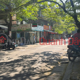 CHÍNH CHỦ cần bán gấp nhà lô góc, 3 tầng - Trung tâm Đống Đa, phố Đặng Văn Ngữ - Full nội thất _0