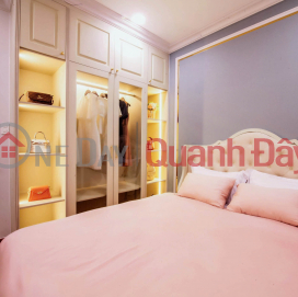 2-bedroom, 2-bathroom apartment with an area of 73m2 is priced at 33 million VND/m2 at The Maison Grand Phu My. _0