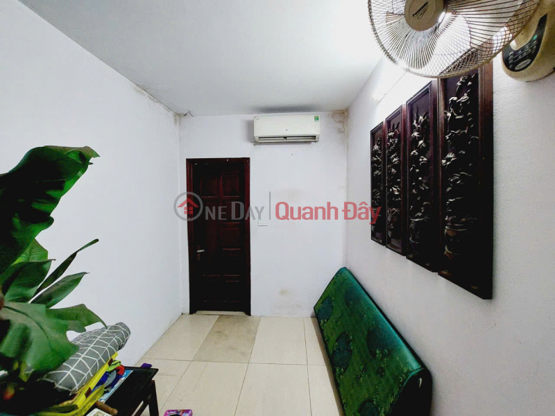 Property Search Vietnam | OneDay | Residential Sales Listings House for sale on Le Duan Street, Car Avoidance, 15\\/25T1 (m2) x 4 Floors x 2.95 billion