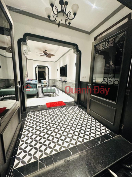 , Please Select, Residential Sales Listings | đ 8.8 Billion
