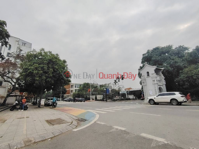 Land for sale in Gia Thuong, Ngoc Thuy, 50m², accessible by car, excellent investment for preserving capital, only 8.2 billion VND (negotiable). | Vietnam Sales | đ 8.2 Billion