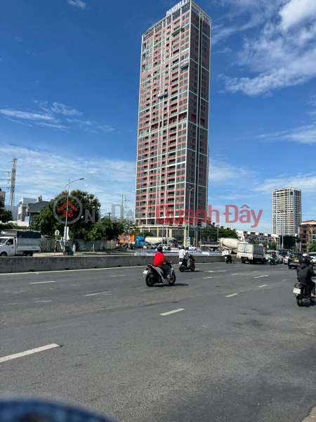 đ 22,8 tỷ - Nhà 3 tầng 2 mặt tiền, tô Hiến Thành gần Võ Văn Kiệt và sát bãi tắm mỹ khê.