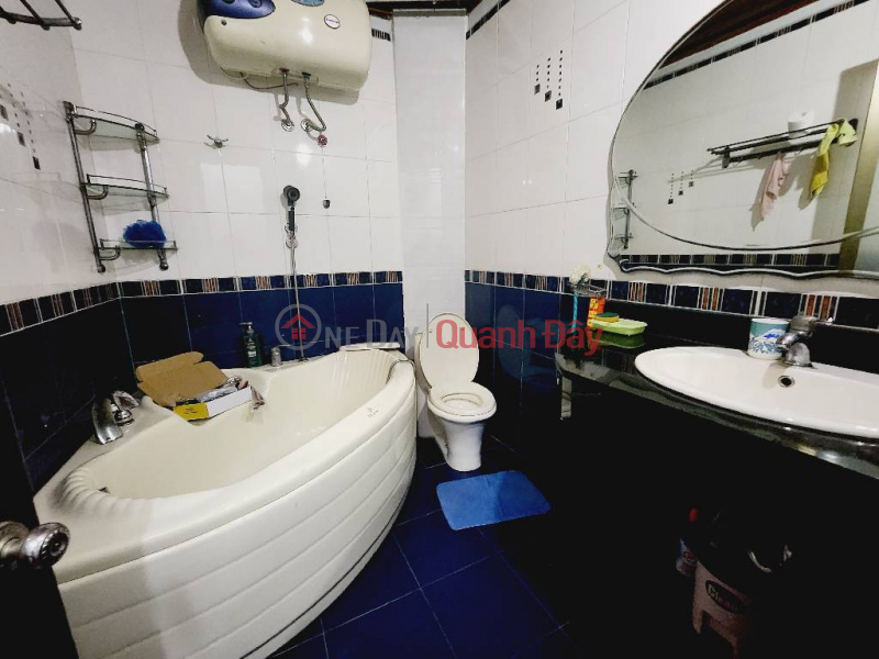 Cu Loc house 10m to the street, beautiful and spacious house, many amenities 70m only 14 billion. SDCC, Vietnam | Sales đ 14 Billion