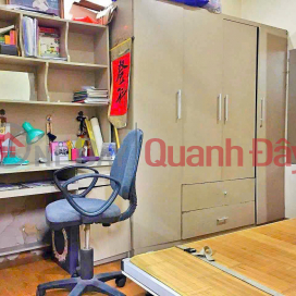 Apartment for rent at 435 Bach Mai Collective, 40m2, 2 bedrooms, 5 million for students, deposit 1 _0
