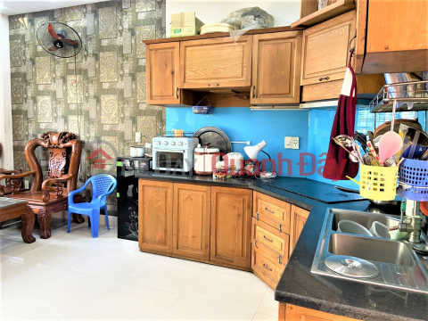 House for sale in To Hien Thanh, District 10, HXH, 4.5x10, 3 floors, only 5.4 billion. _0