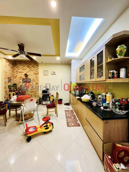 Property Search Vietnam | OneDay | Nhà ở | Niêm yết bán CẦN BÁN NHÀ PHỐ THÁI HÀ: 44M2 x 4 TẦNG, NỘI THẤT ĐẸP LONG LANH, VINFAST 7 CHỖ DỪNG ĐỖ, CHỈ 7.7 TỶ