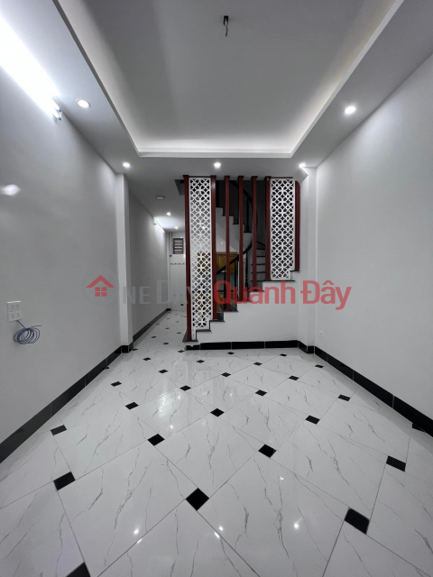 House for sale Nguyen Duc Canh, extremely wide lane, pine quarters, DT38m2, price 4 billion. _0